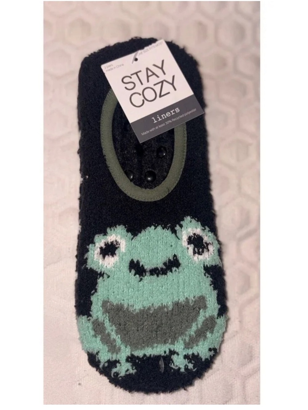 🆕 Women’s Cozy Non-Slip Fuzzy No-Show Slipper Liner Socks - Black/Green nwt